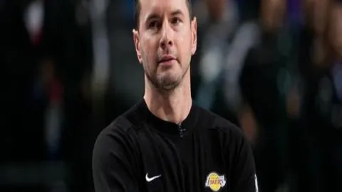 阿尤塔亚联主场激战，一胜在手，荣耀再添！